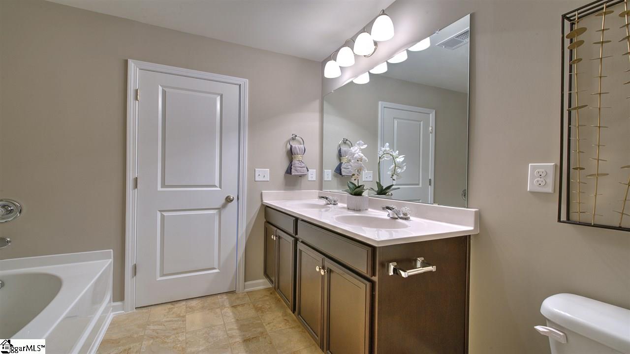 1 Lake Grove Road Simpsonville, SC 29681 - Photo 24 of 32 Gallery Image 24