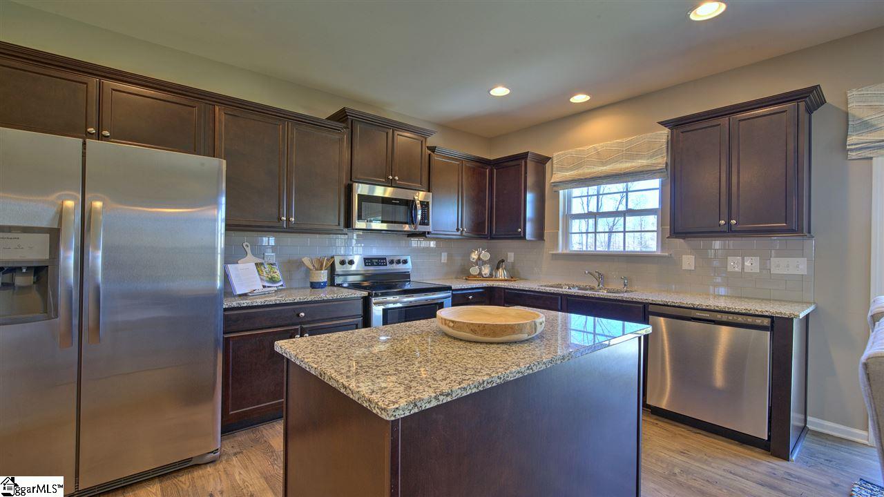 1 Lake Grove Road Simpsonville, SC 29681 - Photo 7 of 32 Gallery Image 7