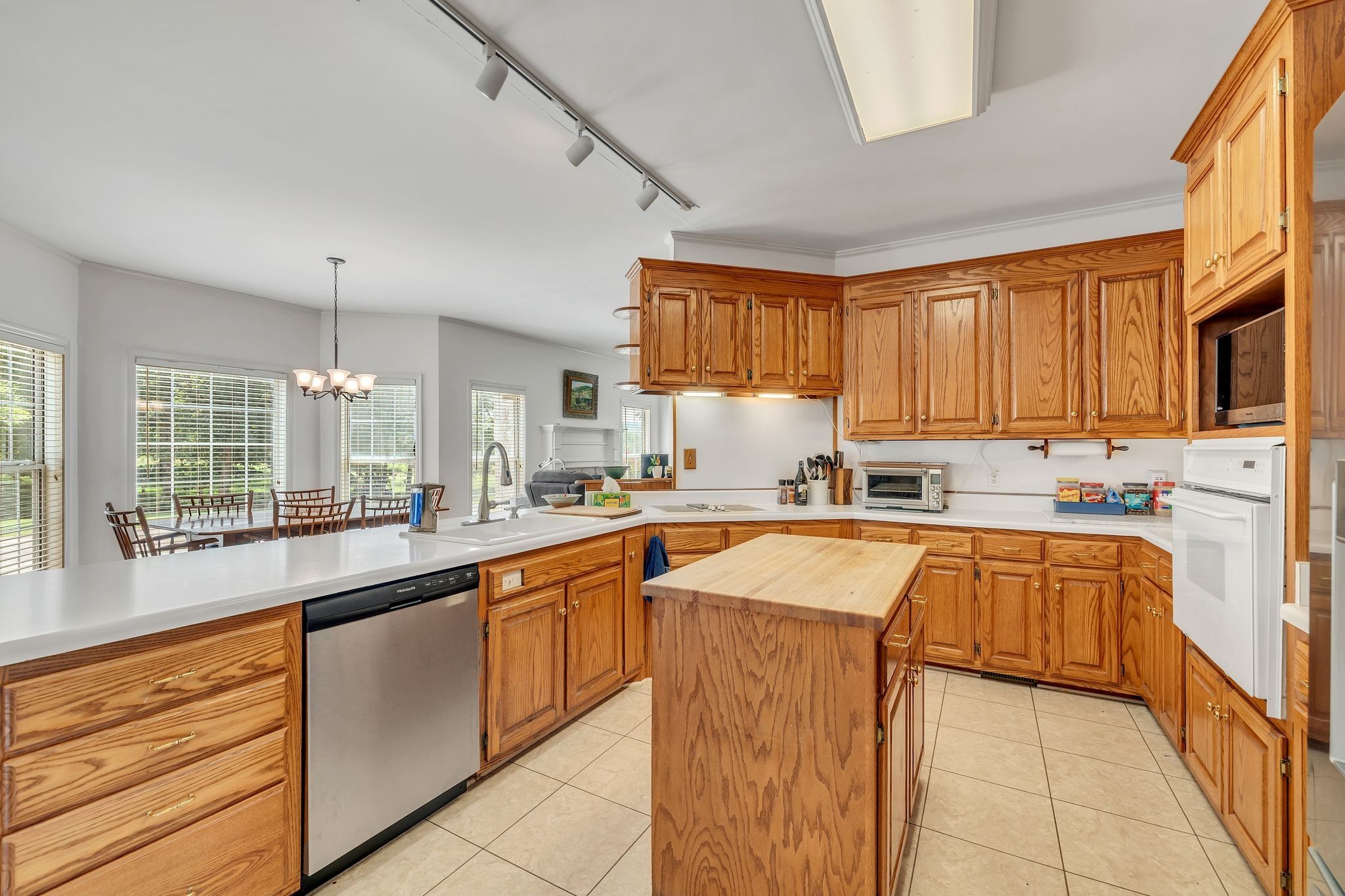 160 Sinking Creek Road Shelbyville, TN 37160 - Photo 13 of 47