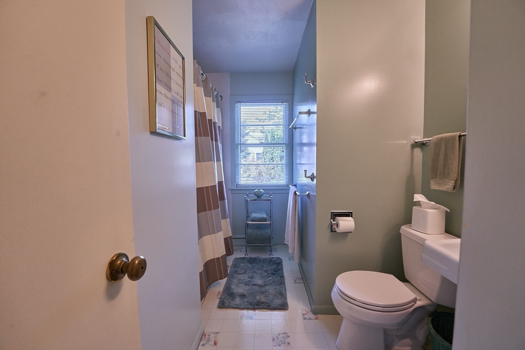 48 Sterling Road Northampton, MA 01062 - Photo 20 of 42 a bathroom with a toilet and a shower