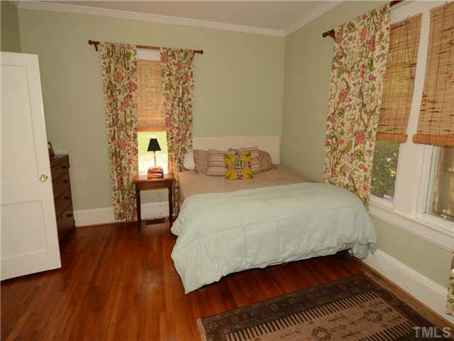 112 Briarcliff Road Durham, NC 27707 - Photo 12 of 25 Gallery Image 12