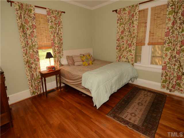 112 Briarcliff Road Durham, NC 27707 - Photo 13 of 25 Gallery Image 13