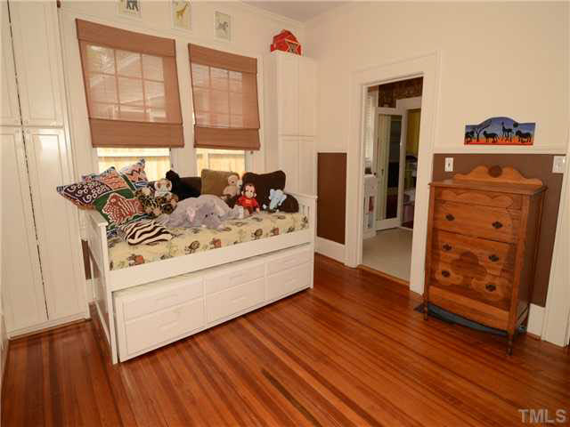 112 Briarcliff Road Durham, NC 27707 - Photo 17 of 25 Gallery Image 17