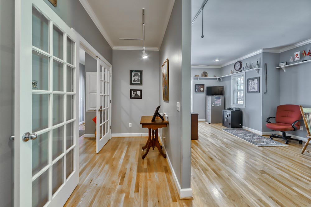 7880 Pinewood Road Fairview, TN 37062 - Photo 26 of 46 a view of a living room