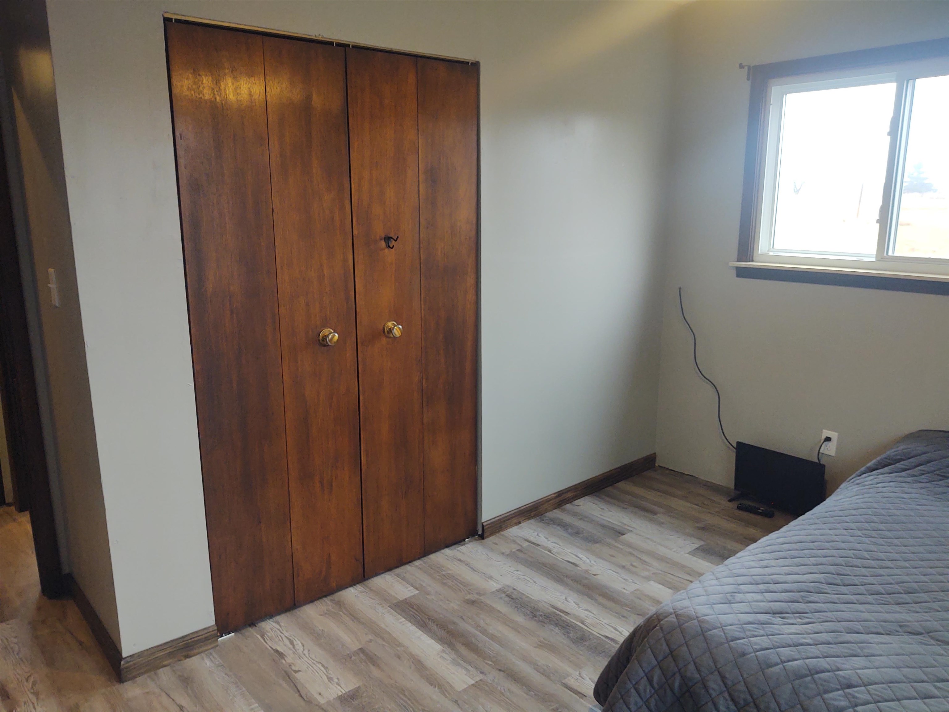 5490 West Main St Road Sterling, MI 48659 - Photo 17 of 24 1907553-16.JPG