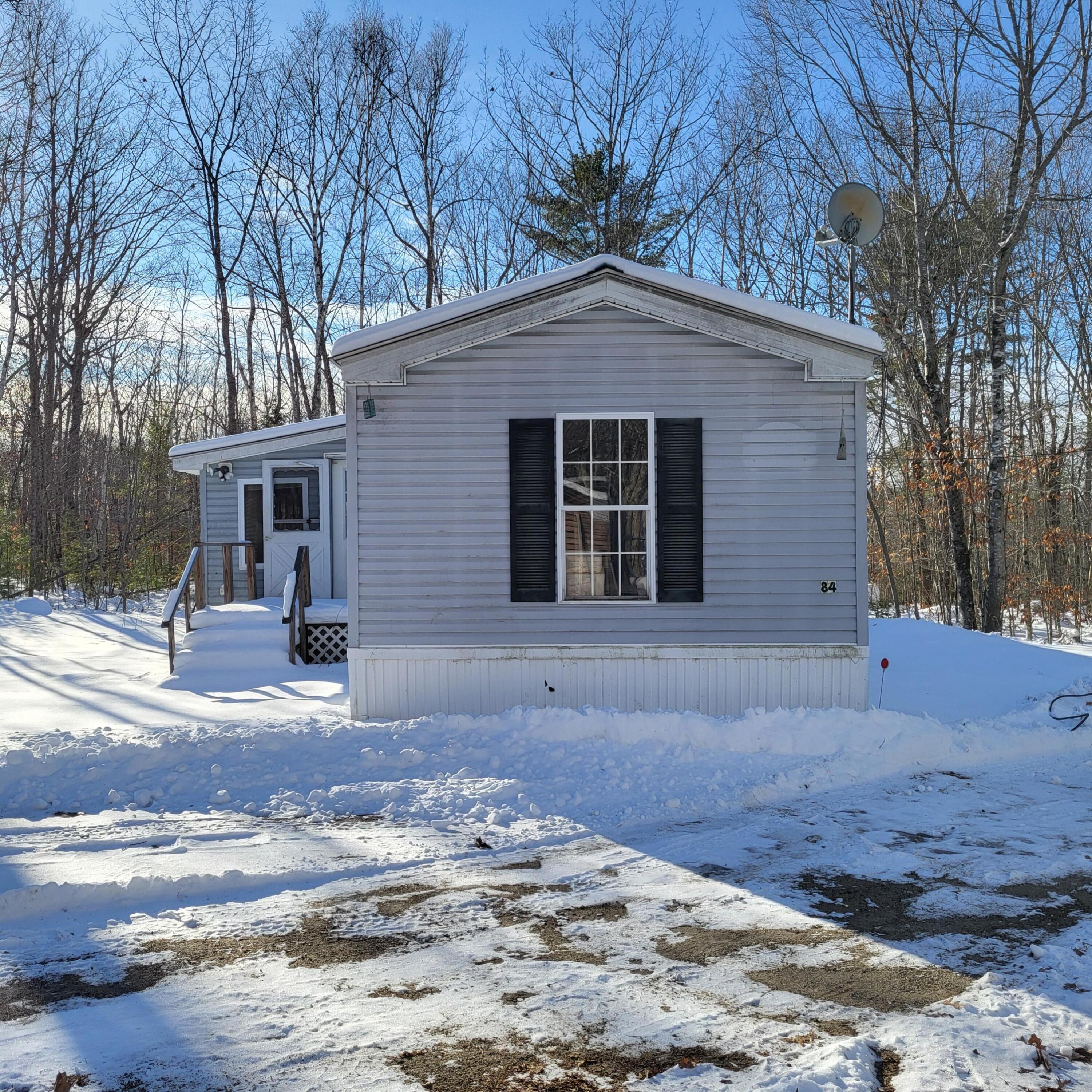 84 Whittemore Road Oxford, ME 04270 - Photo 3 of 15 Exterior