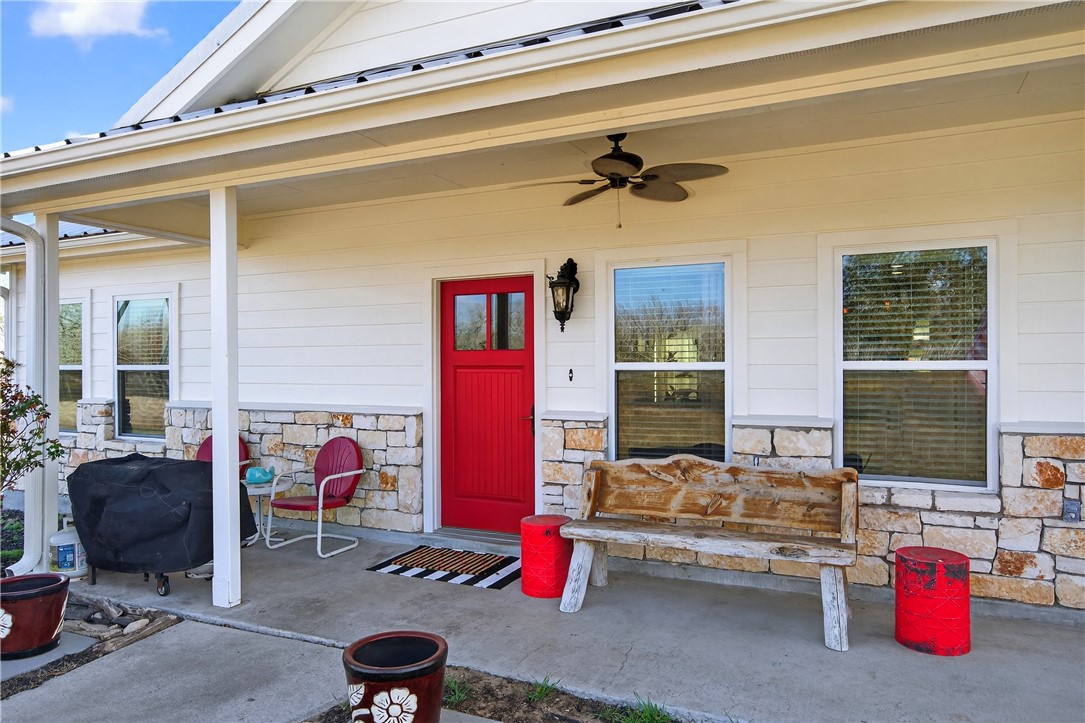 20401 County Road 1740 Mathis, TX 78368 - Photo 8 of 35 a bedroom with furniture