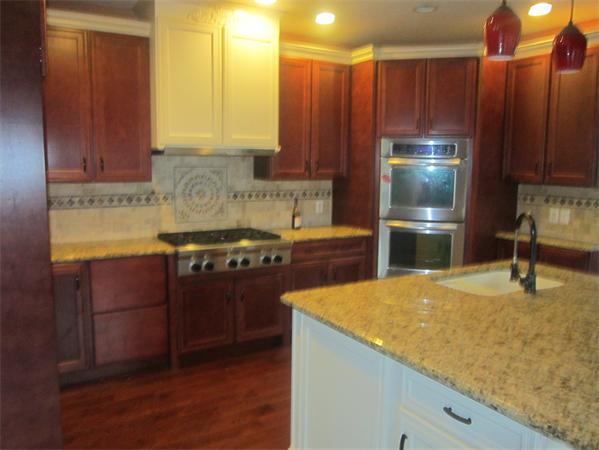 43 Hycrest Road Charlton, MA 01507 - Photo 4 of 29 Gallery Image 4