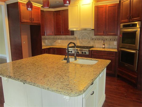 43 Hycrest Road Charlton, MA 01507 - Photo 6 of 29 Gallery Image 6