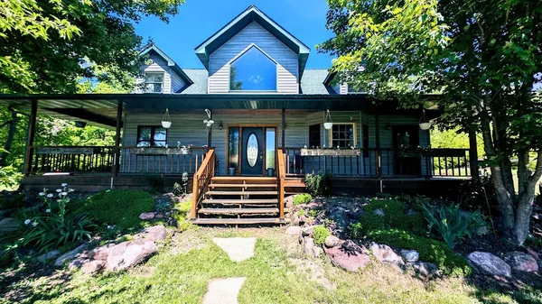 $450,000 | W4241 Walrath Road, Glen Flora, WI 54526