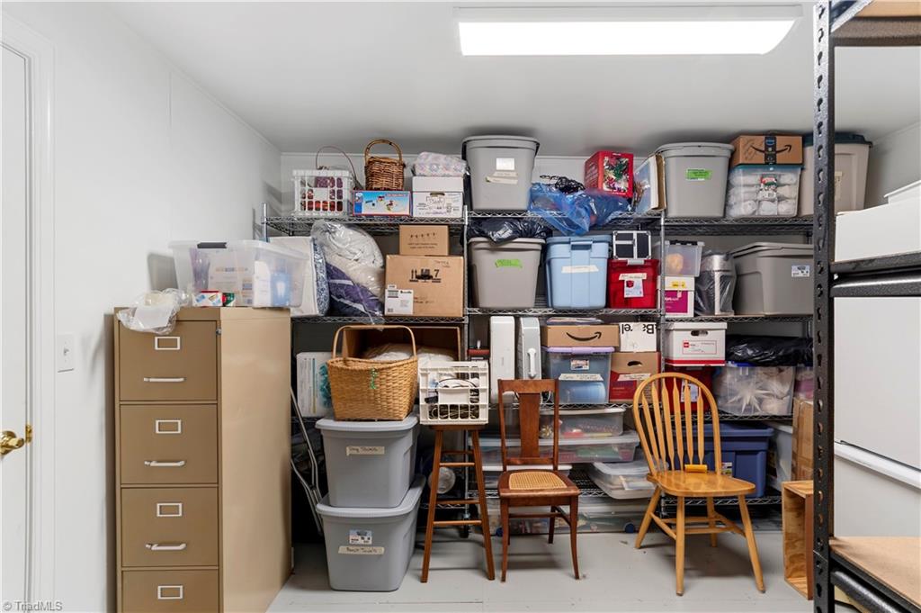 1869 Curraghmore Road Clemmons, NC 27012 - Photo 36 of 41