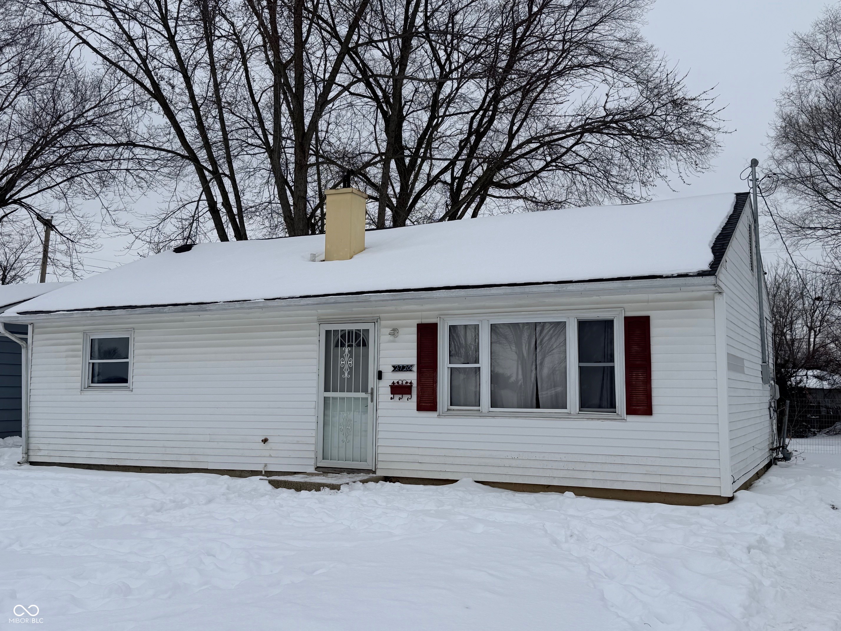 2720 Seminole Court Anderson, IN 46012 - Photo 2 of 19