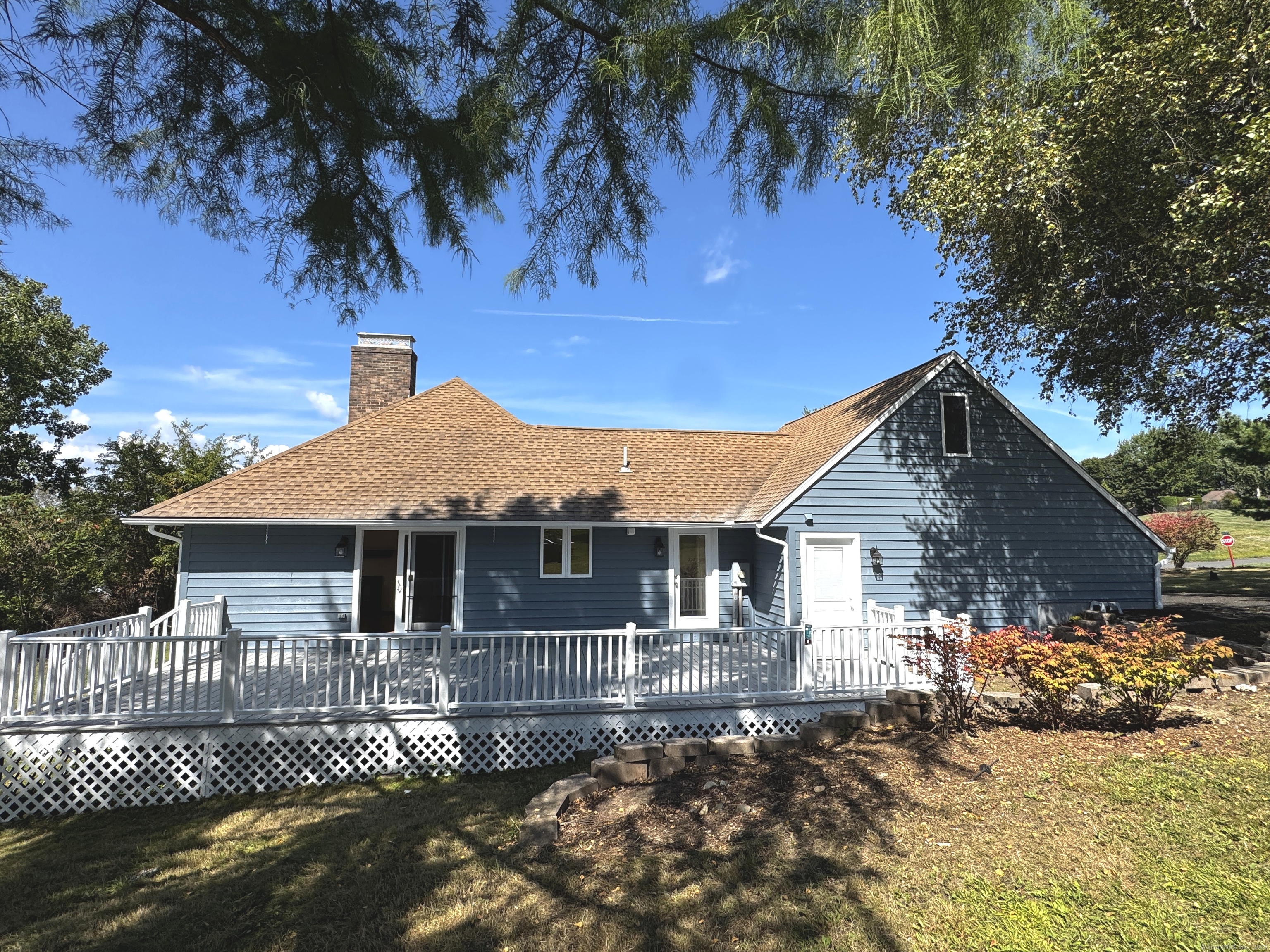 4 Bayview Circle Watertown, CT 06795 - Photo 7 of 33