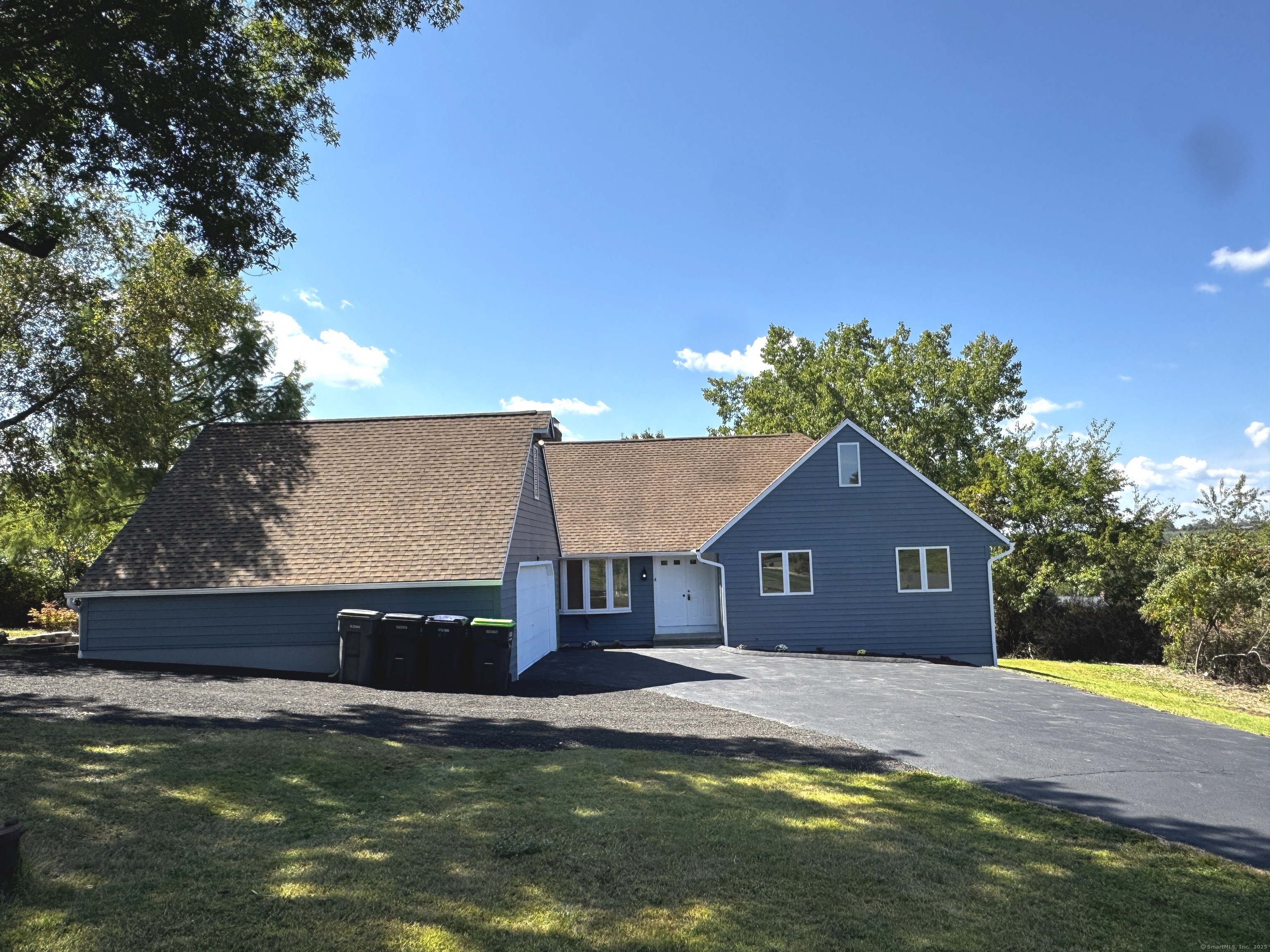 4 Bayview Circle Watertown, CT 06795 - Photo 9 of 33