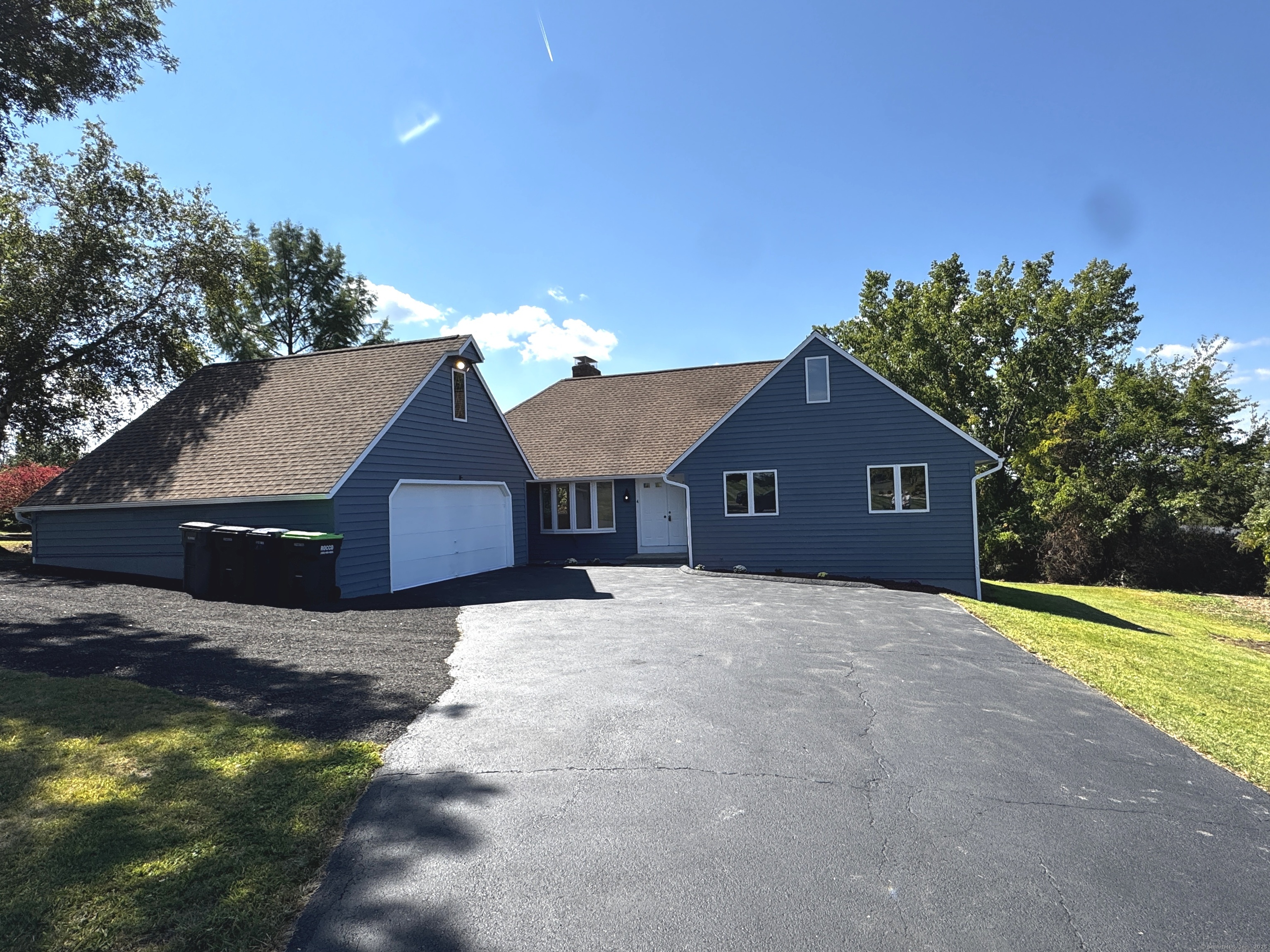 4 Bayview Circle Watertown, CT 06795 - Photo 10 of 33