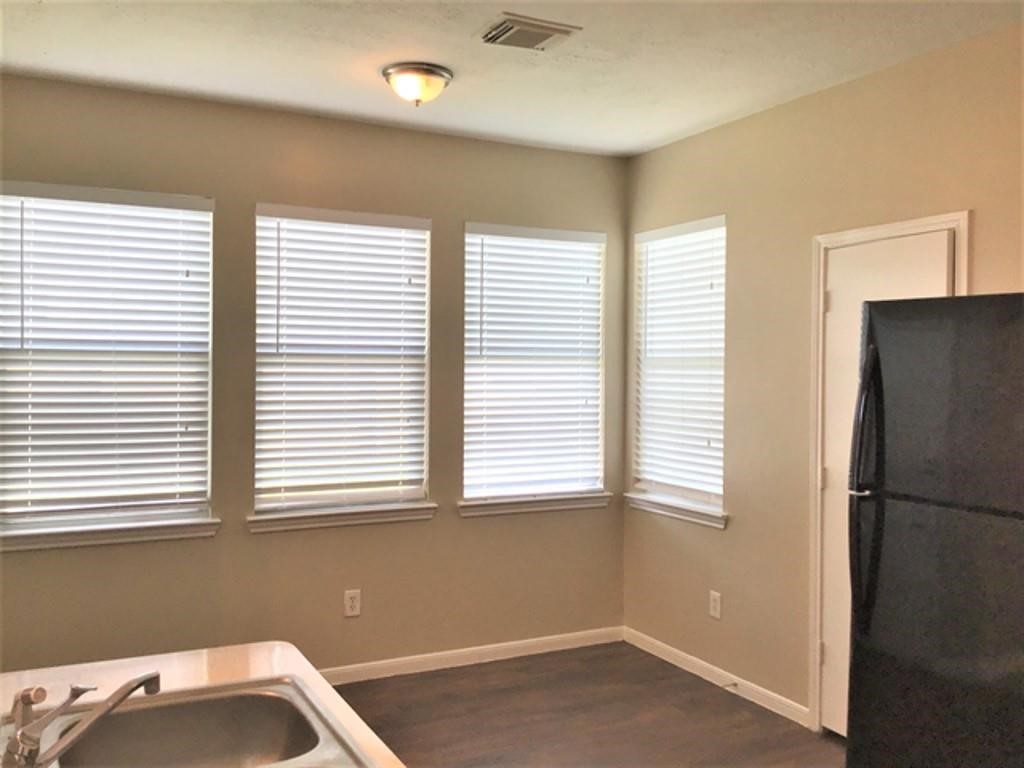 3927 Dogwood Bough Lane Fresno, TX 77545 - Photo 6 of 24