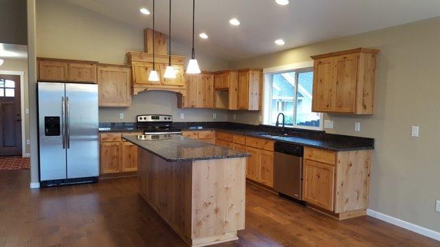 220 Southeast Yorktown Road Grants Pass, OR 97527 - Photo 4 of 16 Additional Photo