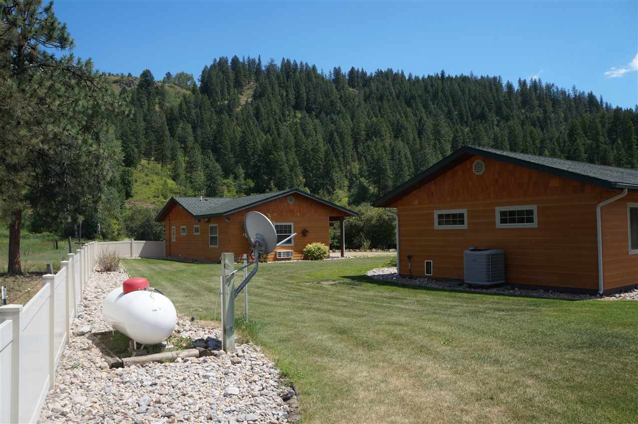 2176 Kettle River Road Kettle Falls, WA 99141 - Photo 17 of 20 Gallery Image 17