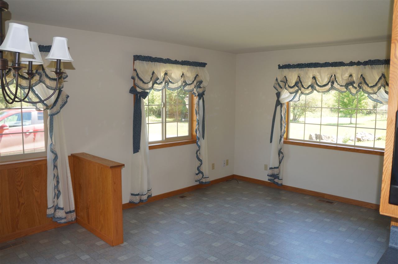 2176 Kettle River Road Kettle Falls, WA 99141 - Photo 9 of 20 Gallery Image 9