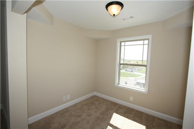 2631 Elam Road Murfreesboro, TN 37127 - Photo 8 of 12 Gallery Image 8