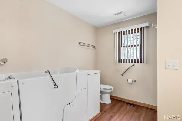 $430,000 | 40 Forest Acres Lane, Troy, MO 63379