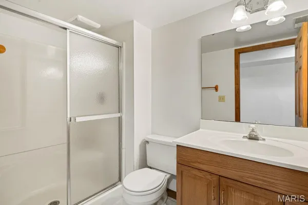 $430,000 | 40 Forest Acres Lane, Troy, MO 63379