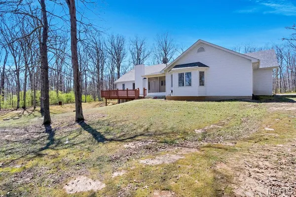 $430,000 | 40 Forest Acres Lane, Troy, MO 63379