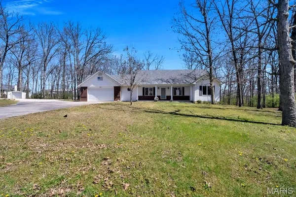 $430,000 | 40 Forest Acres Lane, Troy, MO 63379