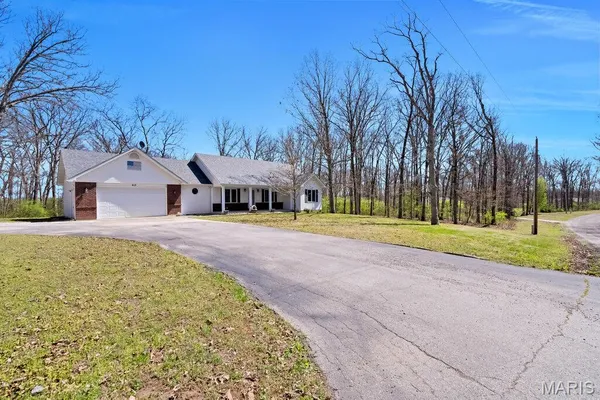 $430,000 | 40 Forest Acres Lane, Troy, MO 63379
