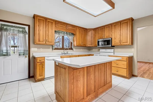 $430,000 | 40 Forest Acres Lane, Troy, MO 63379