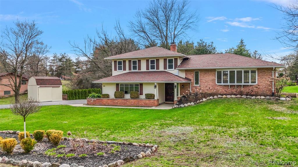 125 Cayuga Road Lake Orion, MI 48362 - Photo 3 of 53