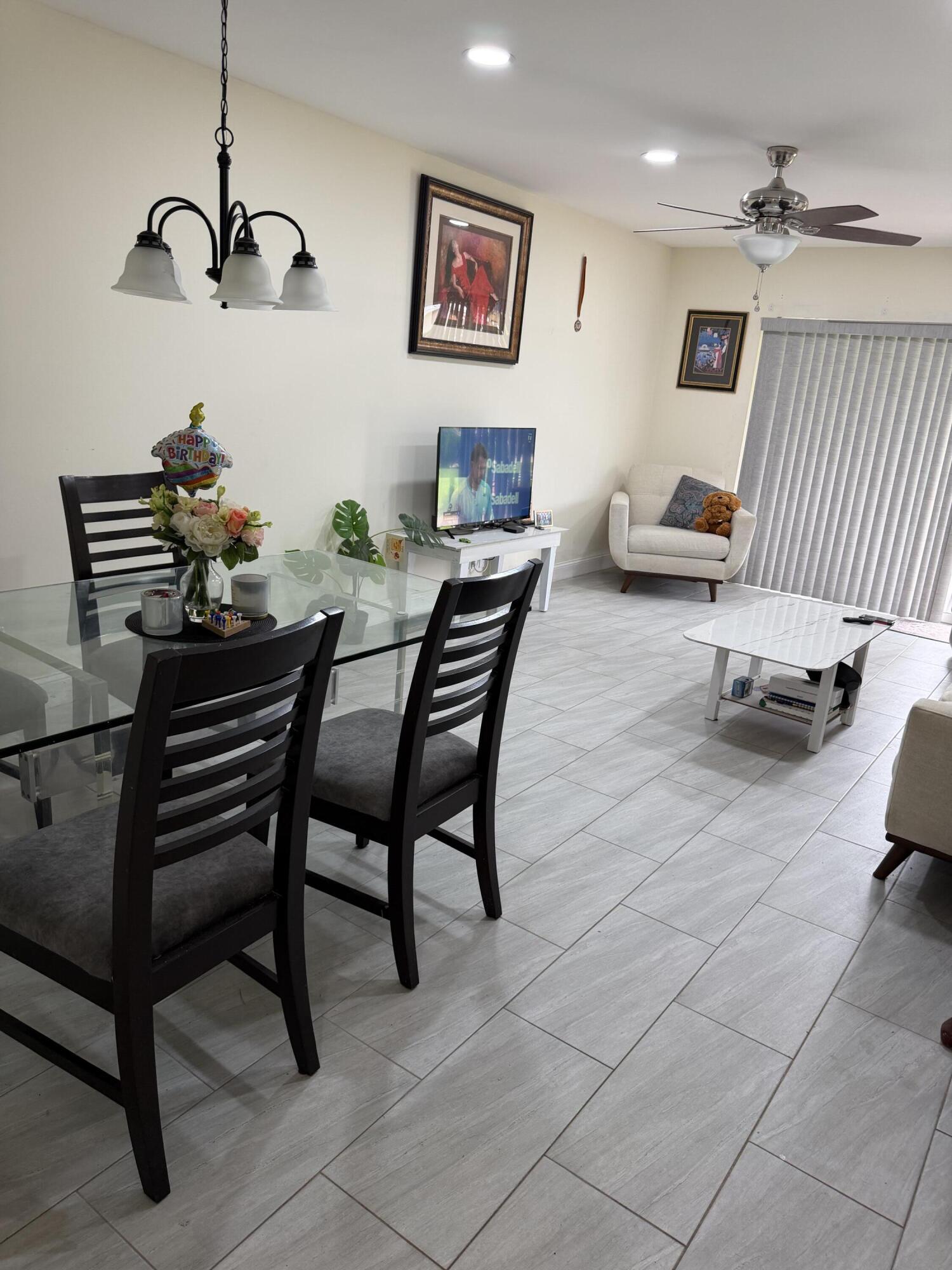 20867 Wendall Terrace Boca Raton, FL 33433 - Photo 6 of 12 IMG_0543