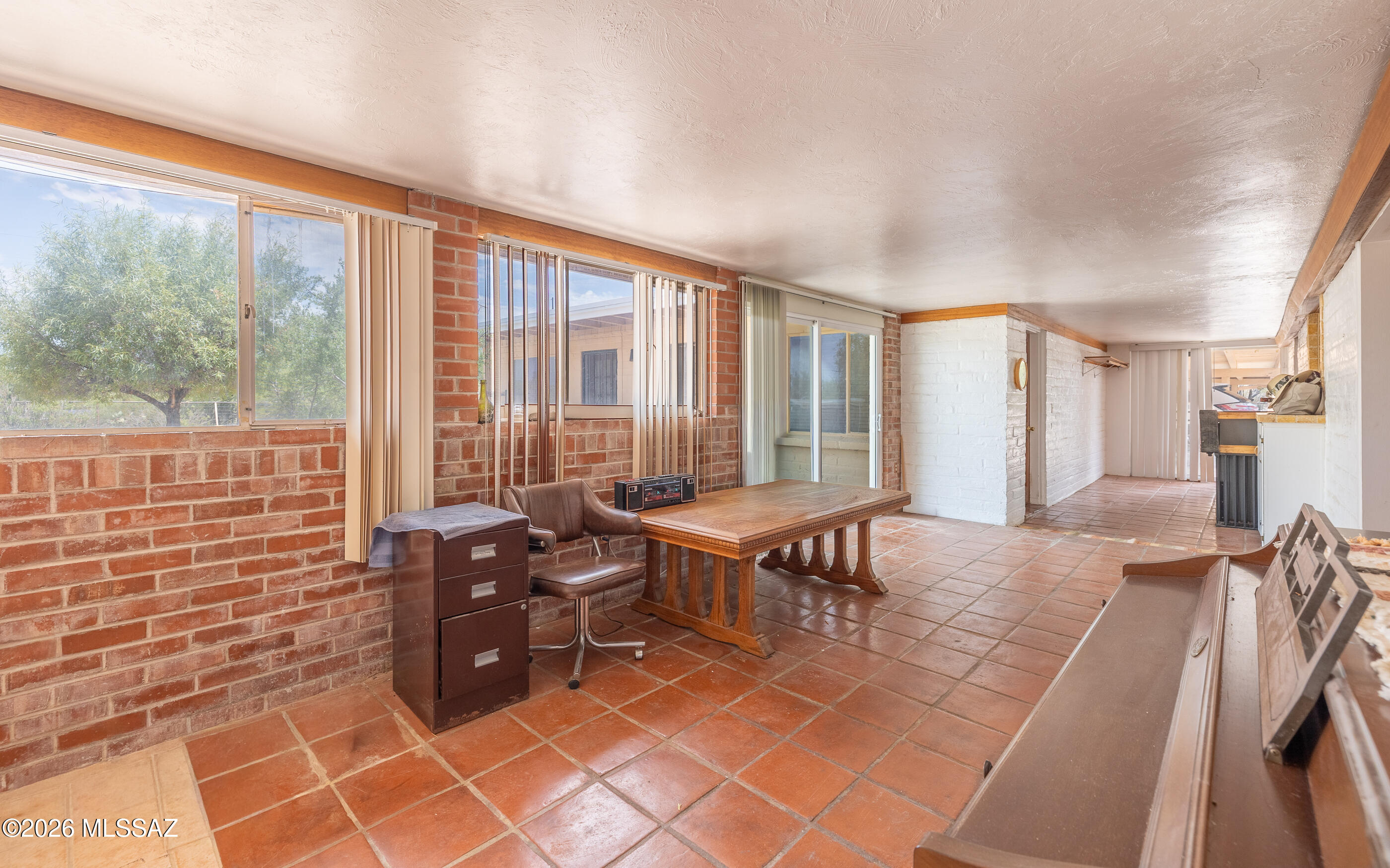 132 West Old Ina Road Tucson, AZ 85704 - Photo 21 of 47 Family room
