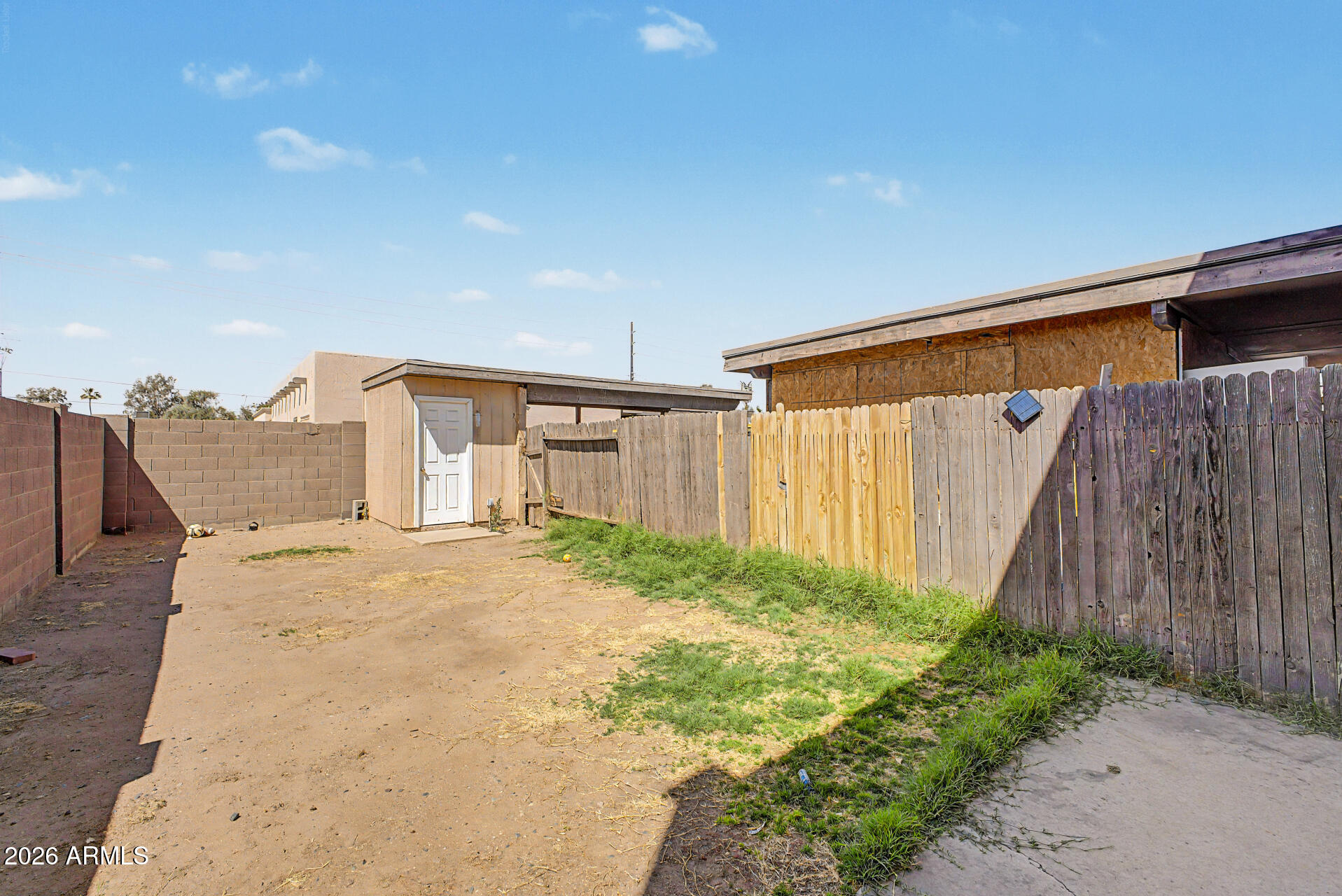 4625 West Thomas Road, Unit 76 Phoenix, AZ 85031 - Photo 27 of 31 27 - Thomas