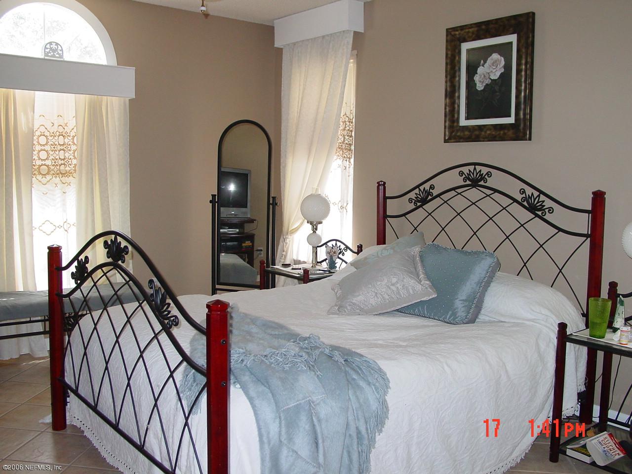 885 Gavagan Road Jacksonville, FL 32233 - Photo 6 of 9 Master Bedroom
