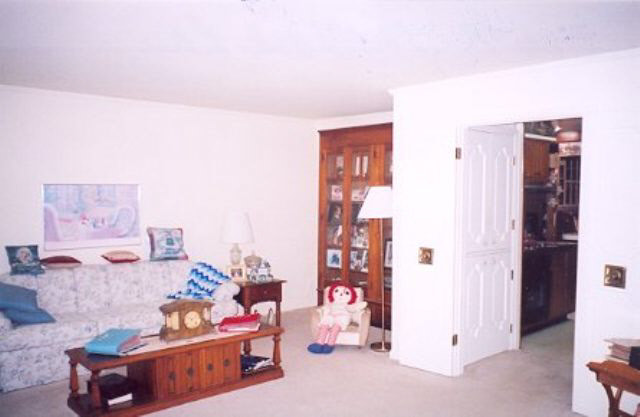 306 North Shellbark Road Muncie, IN 47304 - Photo 2 of 8
