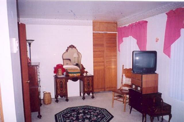 306 North Shellbark Road Muncie, IN 47304 - Photo 8 of 8