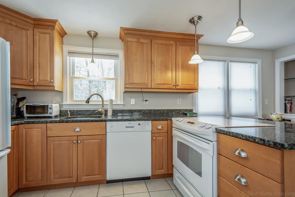 148 Oak Ridge Drive Ayer, MA 01432 - Photo 8 of 25 Gallery Image 8