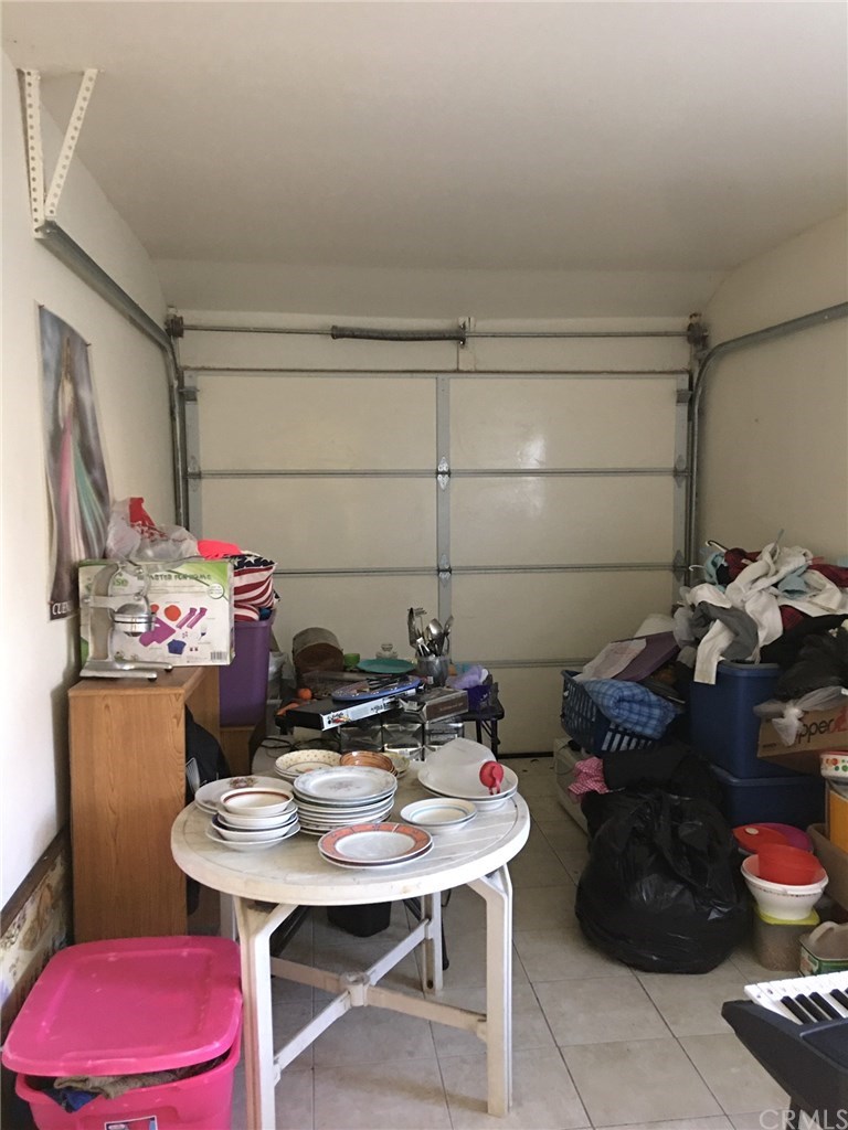 3241 West Center Street Riverside, CA 92501 - Photo 7 of 11