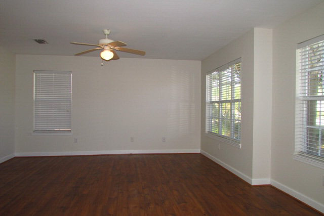 24602 Tarpon Lane Orange Beach, AL 36561 - Photo 15 of 40 Master Bedroom