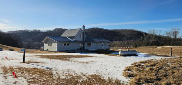 $360,000 | 34760 Fawn Drive, Lanesboro, MN 55949