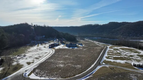 $360,000 | 34760 Fawn Drive, Lanesboro, MN 55949