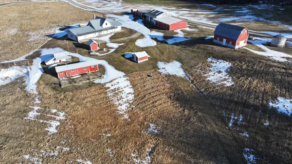 $360,000 | 34760 Fawn Drive, Lanesboro, MN 55949