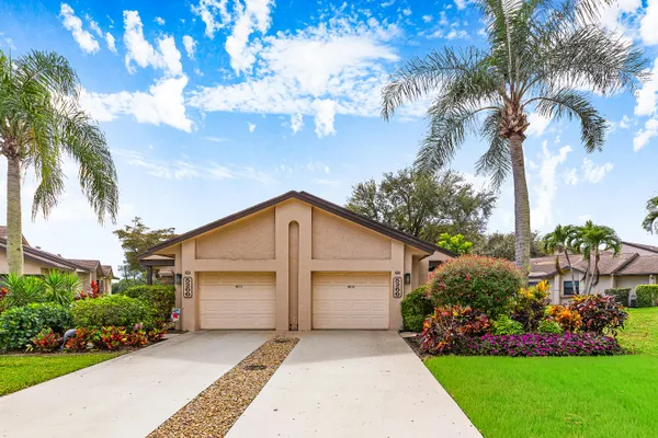 $579,000 | 5266 Fairway Woods Drive, Unit 4012, Delray Beach, FL 33484