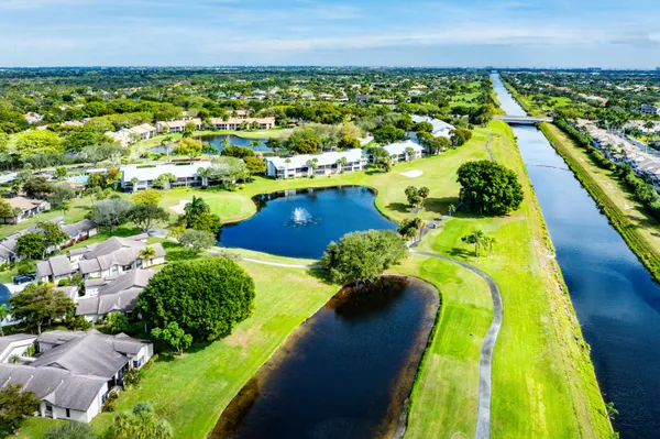 $579,000 | 5266 Fairway Woods Drive, Unit 4012, Delray Beach, FL 33484