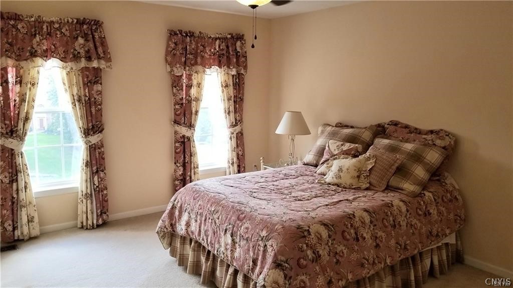 109 Raspberry Lane Camillus, NY 13031 - Photo 25 of 32