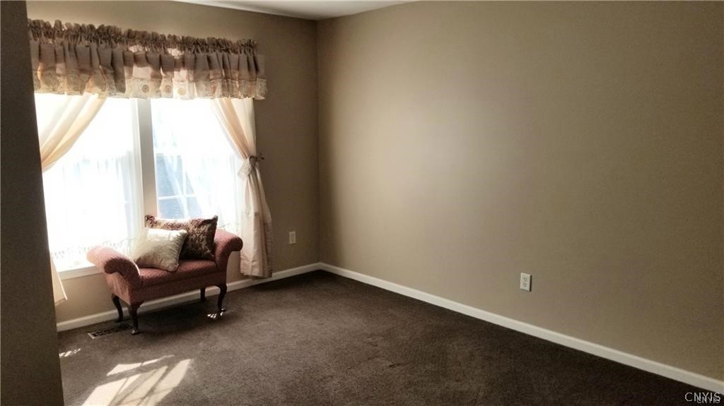 109 Raspberry Lane Camillus, NY 13031 - Photo 26 of 32