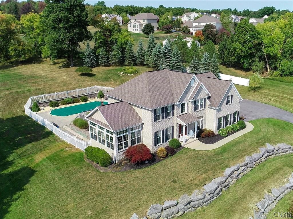 109 Raspberry Lane Camillus, NY 13031 - Photo 6 of 32