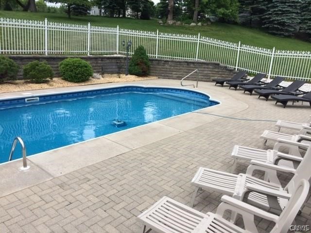 109 Raspberry Lane Camillus, NY 13031 - Photo 10 of 32