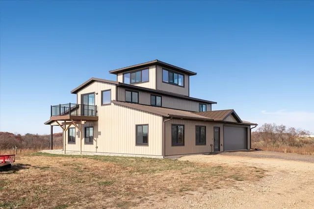 $1,450,000 | 32974 Potter Lane, Muscoda, WI 53573